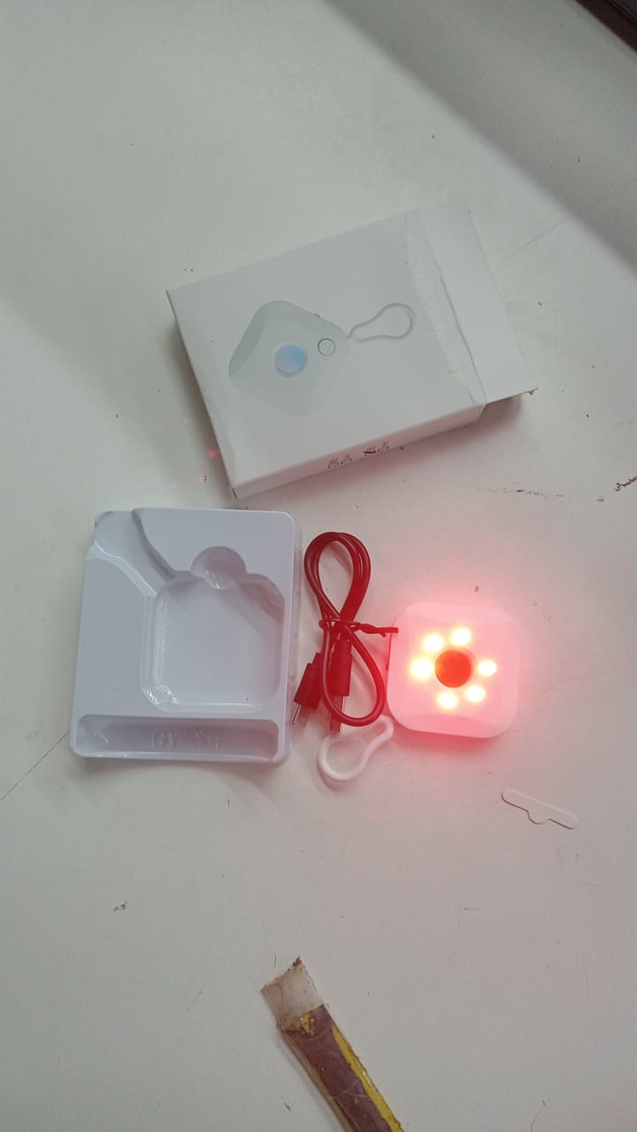 Hidden Camera Detector & Anti-Spy Privacy Scanner