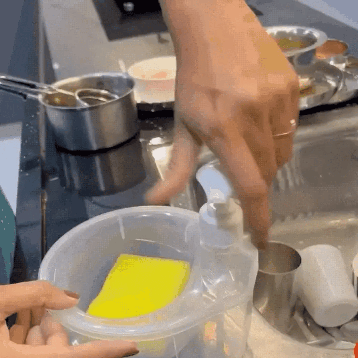 Kitchen Liquid Dispenser